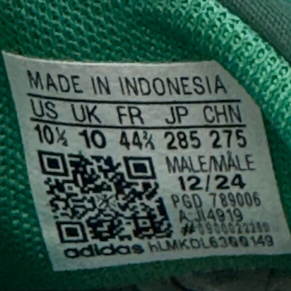 Adidas Run 70S 2.0 Mens Green Sneakers Casual Shoes JI4919 Size 10.5 main image 6